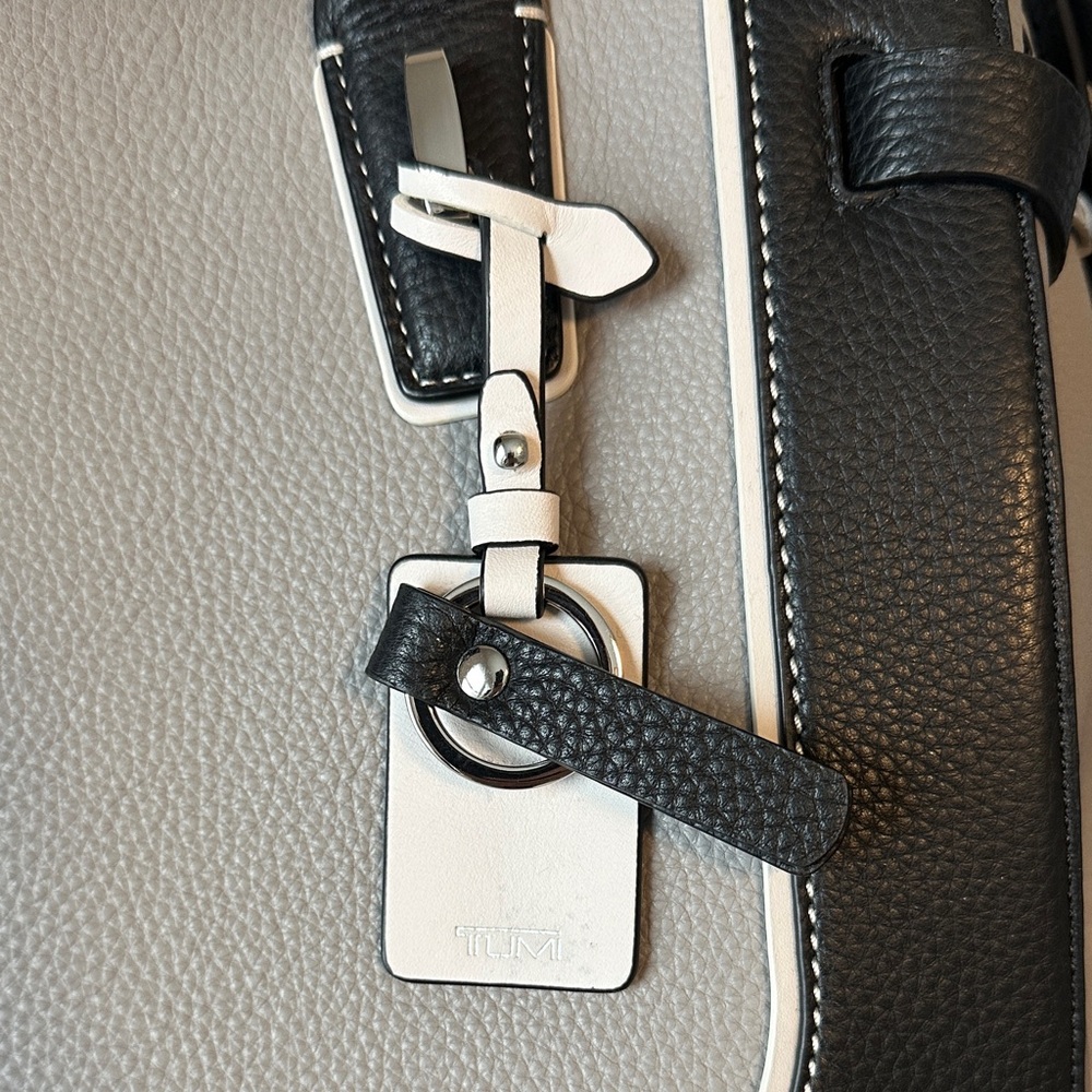 TUMI Stanton Kiran Leather Laptop Purse Black Gray Work Brief Case - Picture 6 of 9